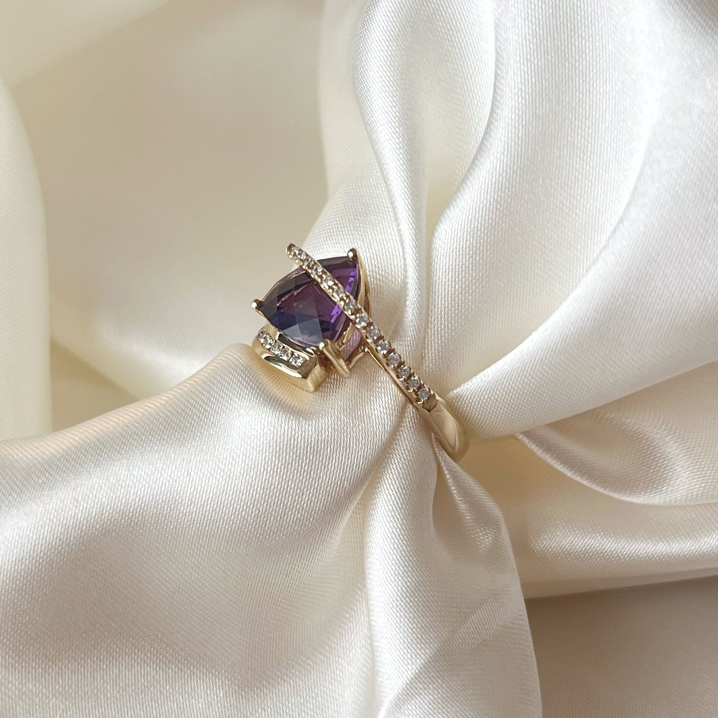 Amethyst and Diamond trillion Shaped Ring