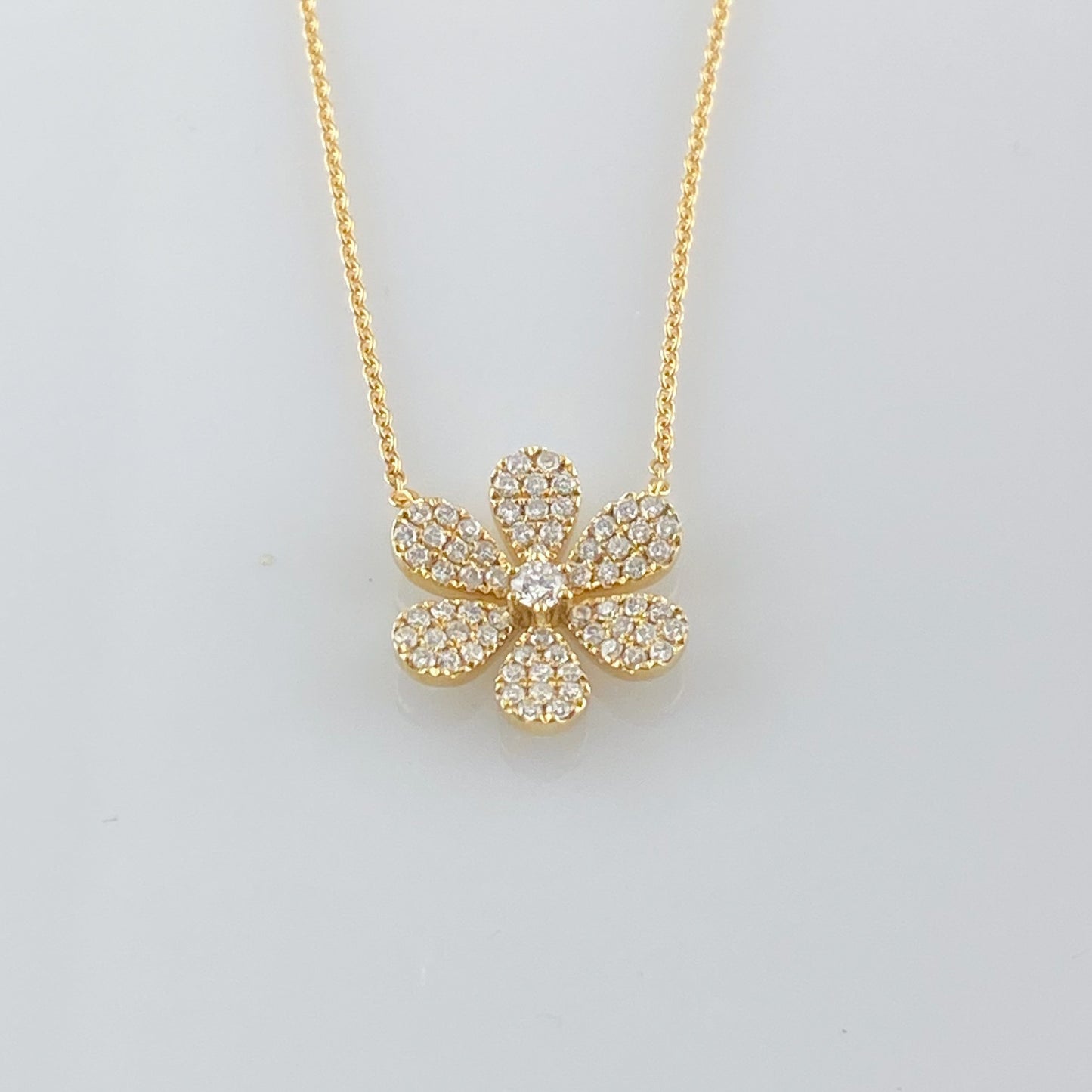 Diamond Daisy Necklace